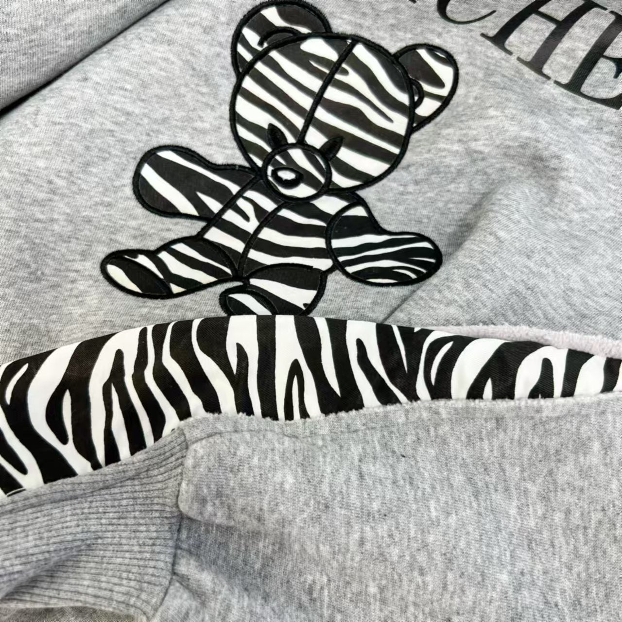 ‼️ $3.1/pic 特价秒【宜立加绒卫衣】24冬