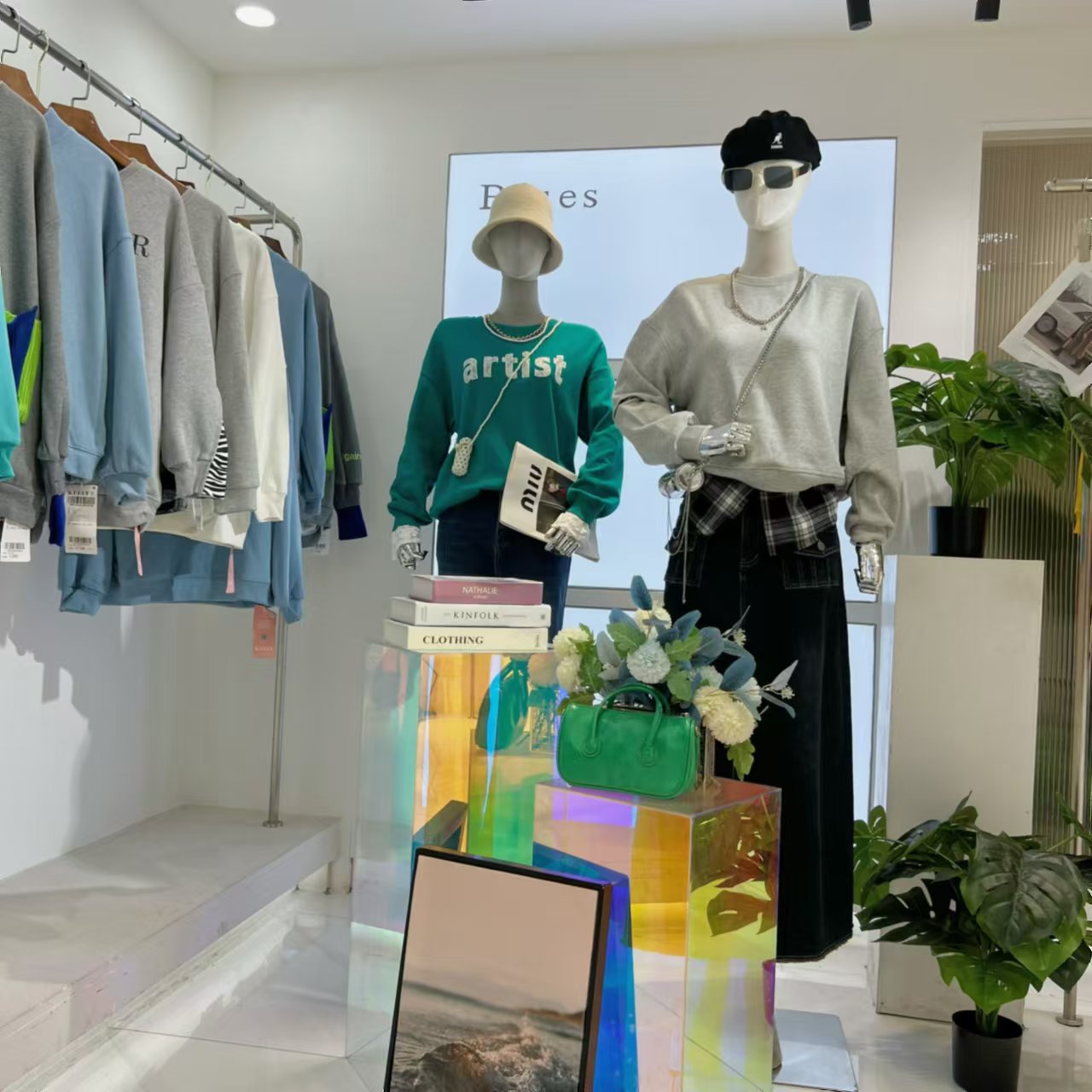 ‼️ $3.1/pic 特价秒【宜立加绒卫衣】24冬