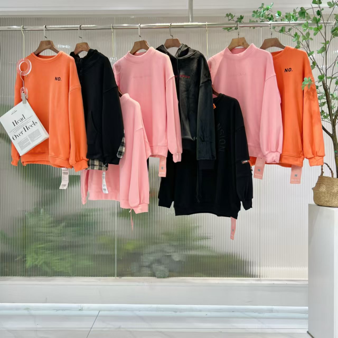 ‼️ $3.1/pic 特价秒【宜立加绒卫衣】24冬